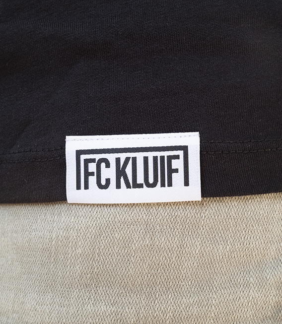 shirt-zwart-onderlabel_1